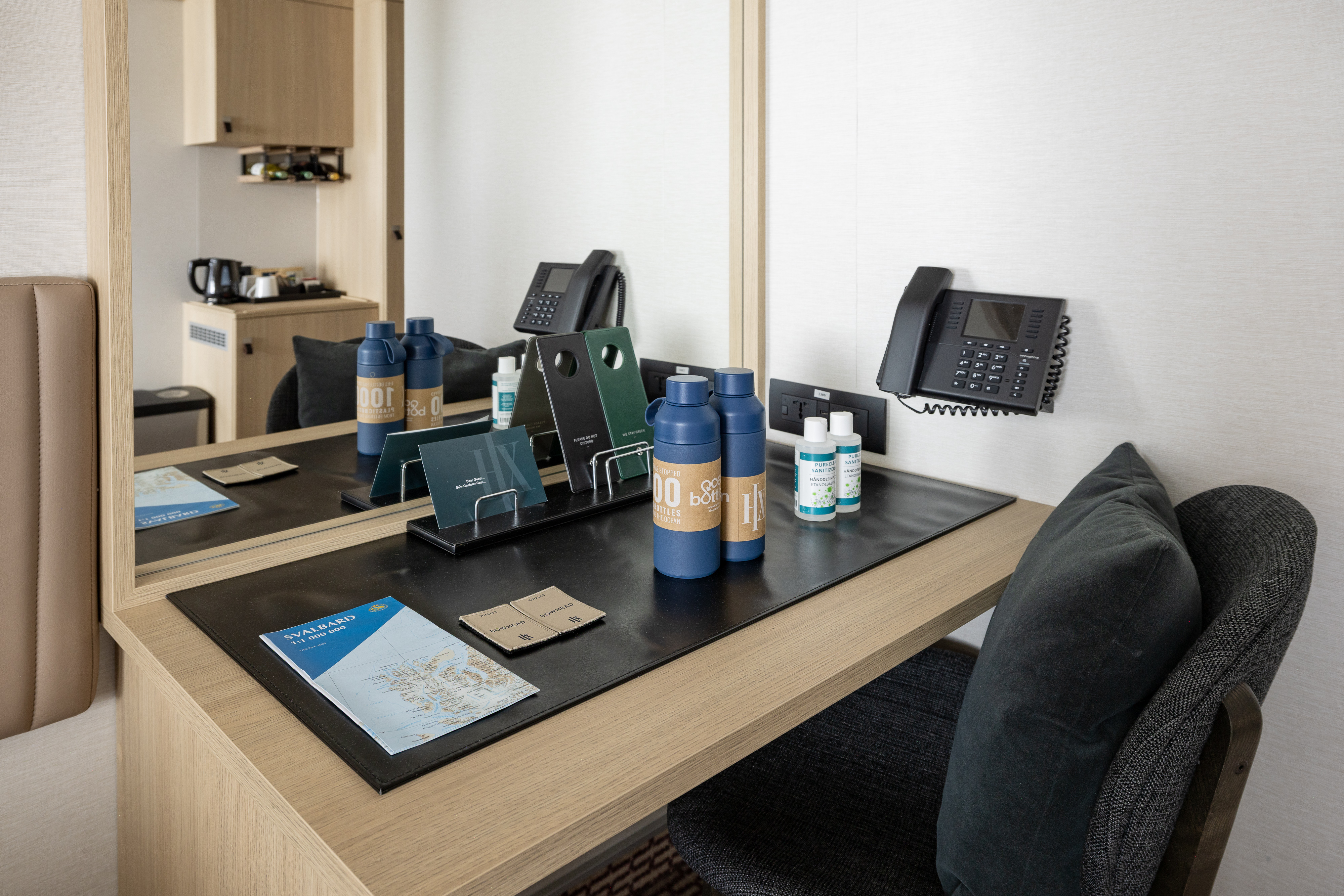 Polar Outside | Outside Cabin